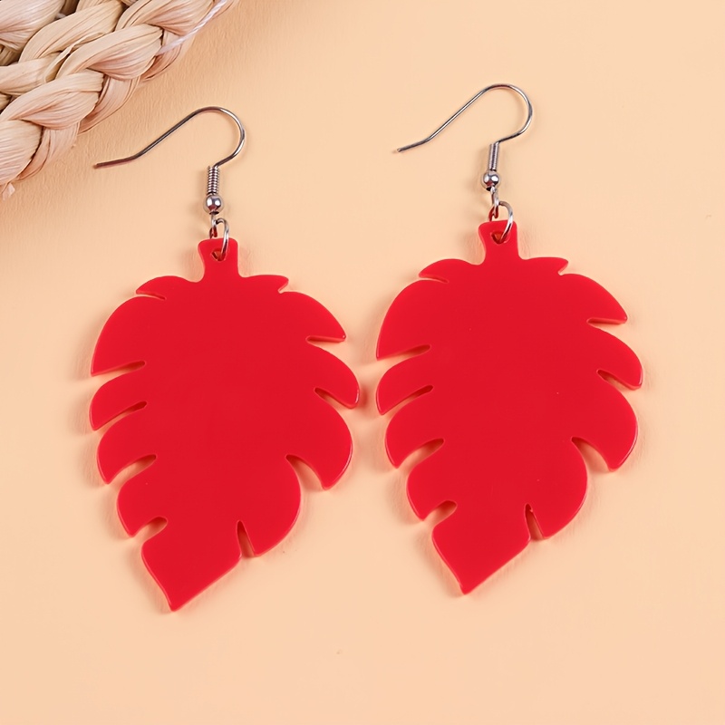 Women's 2pcs Exaggerated Candy-Colored Maple Leaf Acrylic Earrings